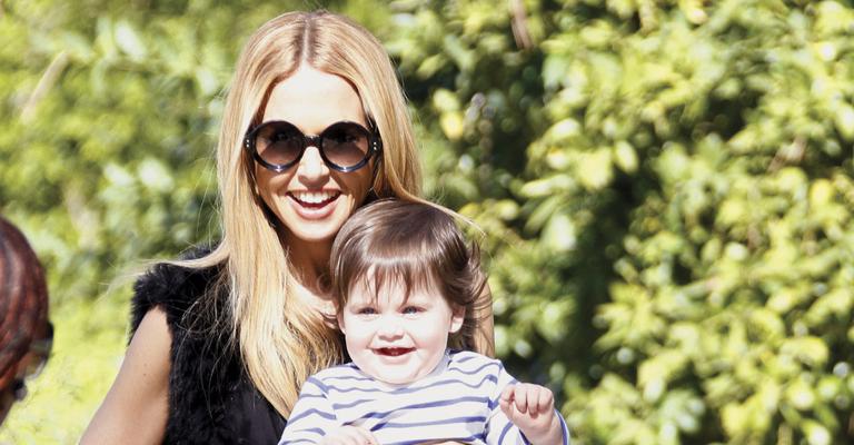 Rachel Zoe se dedica ao filho Skyler