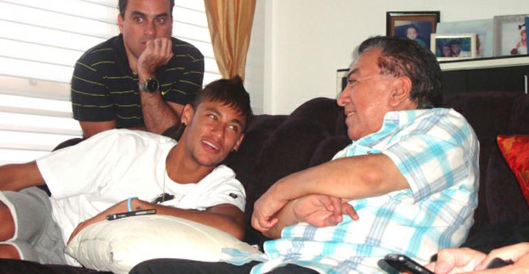 Neymar se encontra com Mauricio de Sousa