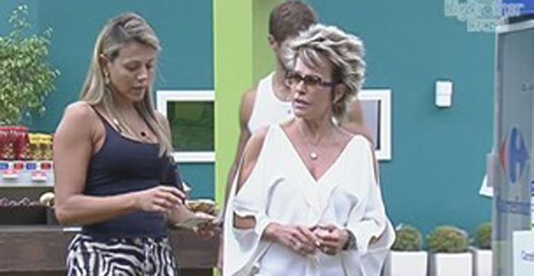 Ana Maria Braga ajuda os brothers nas compras da casa