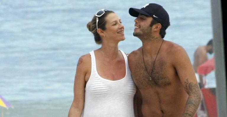 Pedro Scooby posta foto sua na infância e diz ser de Dom, seu filho com Luana Piovani