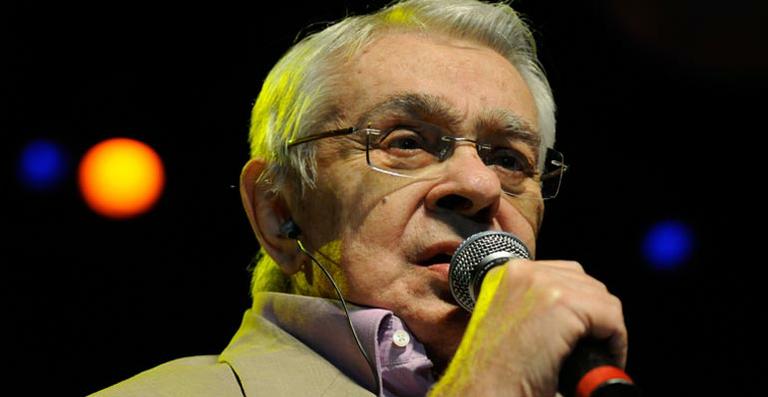 Globo faz tributo para Chico Anysio com reexibição de ‘Chico & Amigos’
