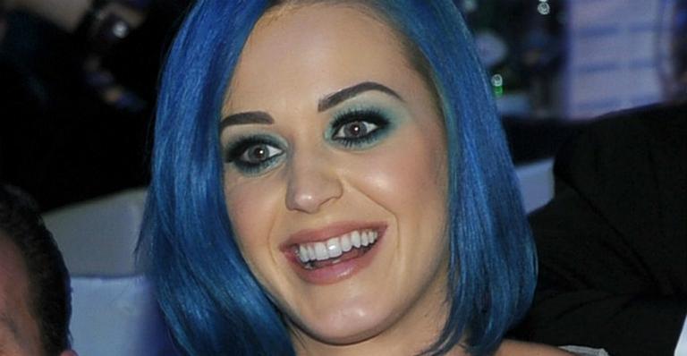 Katy Perry confirma filme em 3D sobre turnê