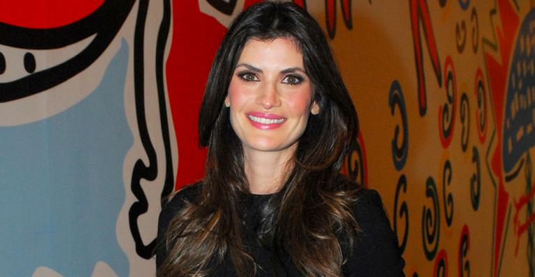 Após o nascimento dos trigêmeos, Isabella Fiorentino volta a gravar no SBT