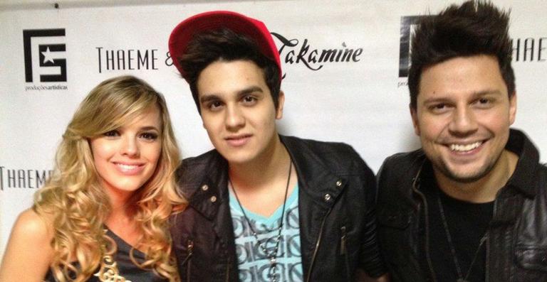 Luan Santana curte show de Thaeme e Thiago em casa sertaneja