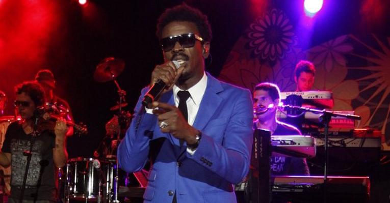 Seu Jorge faz show no Rio de Janeiro