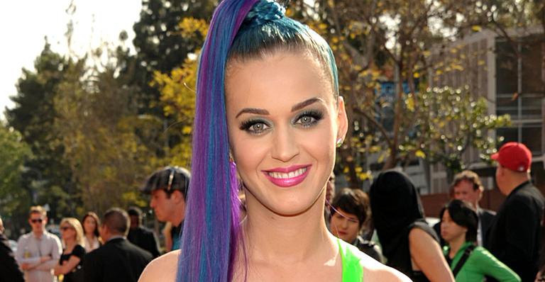 Katy Perry divulga trailer do filme ‘Part Of Me 3D’, sobre a vida da cantora