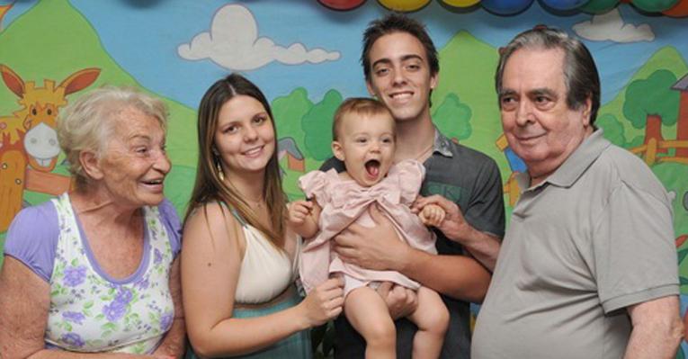 Bisneta de Benedito Ruy Barbosa completa um ano
