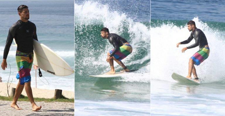 Cauã Reymond capricha nas manobras de surfe