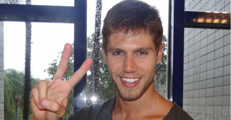 Jonas Sulzback comanda festa baiana