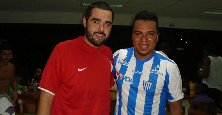 Sorriso Maroto faz a festa com Avaí em Santa Catarina