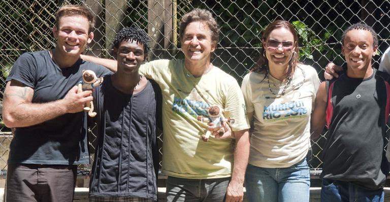 Marcos Frota leva artistas para estudar comportamento de muriquis