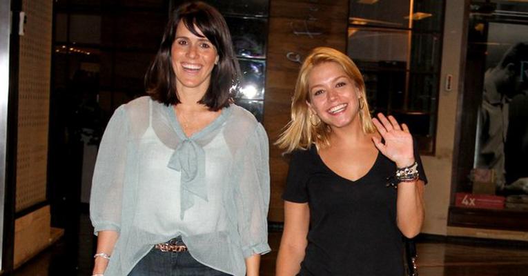 Thaís Fersoza e Fernanda Pontes: passeio de amigas