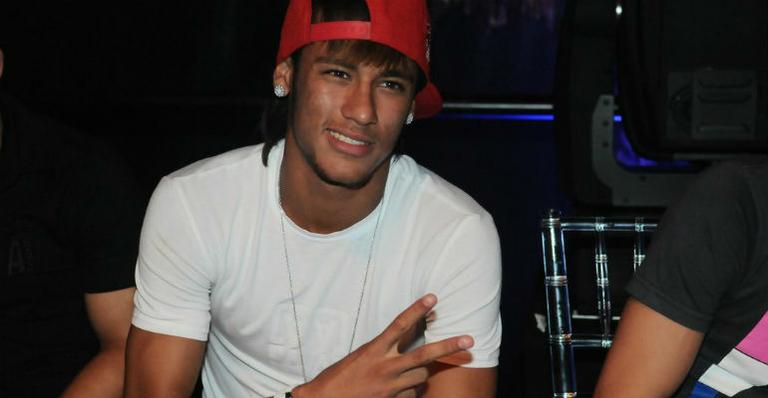 ‘O coração está espaçoso’, diz Neymar