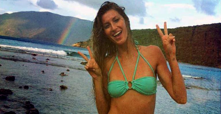 Gisele Bündchen aparece só de biquíni em foto tirada nas Ilhas Virgens Britânicas