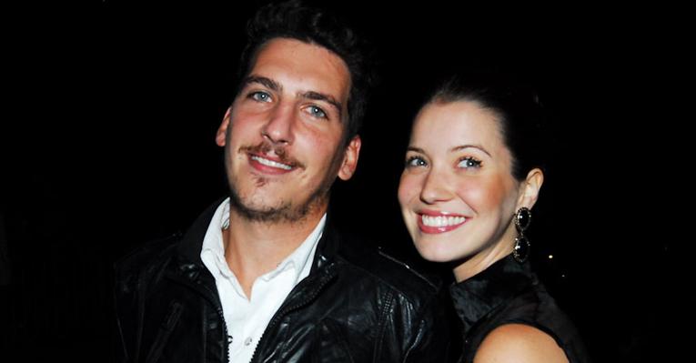 Nathalia Dill e o namorado vão a pré-estreia de ‘Paraísos Artificiais’