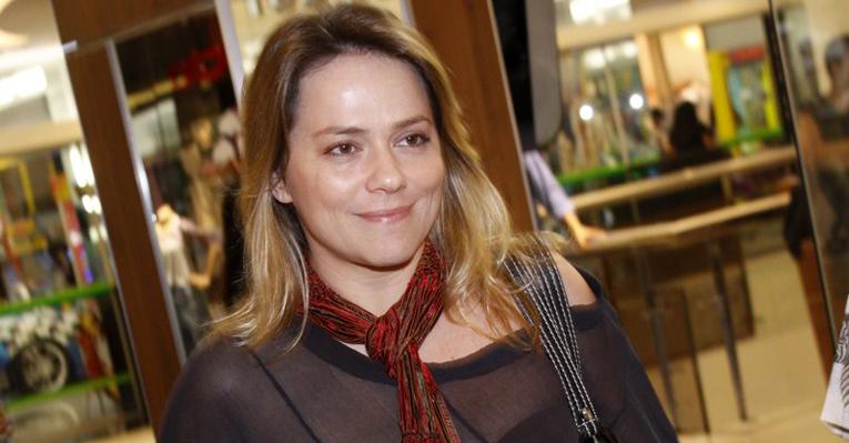 Viviane Pasmanter visitou bordeis em pesquisa para peça