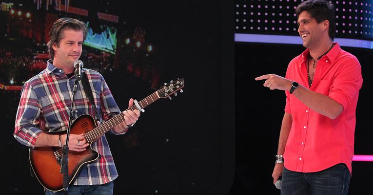 Victor despista sobre affaire com Paula Fernandes. ‘Você deveria ter orgulho’, diz Leo