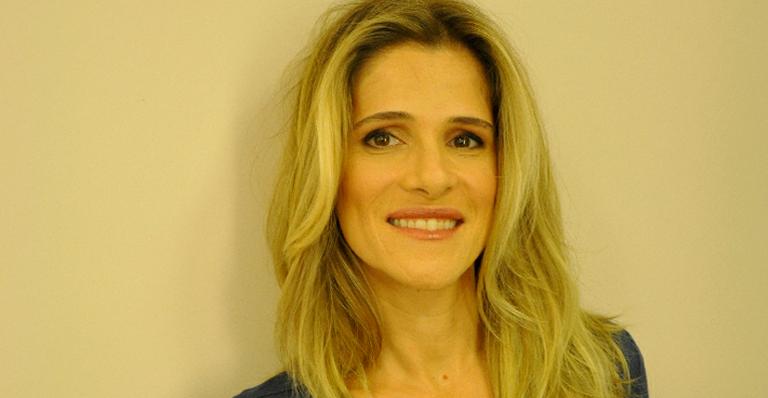 Ingrid Guimarães muda o visual para as gravações do filme ‘De Pernas Pro Ar 2’
