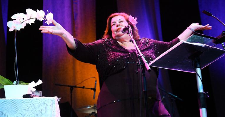 Nana Caymmi celebra seus 70 anos com show em São Paulo