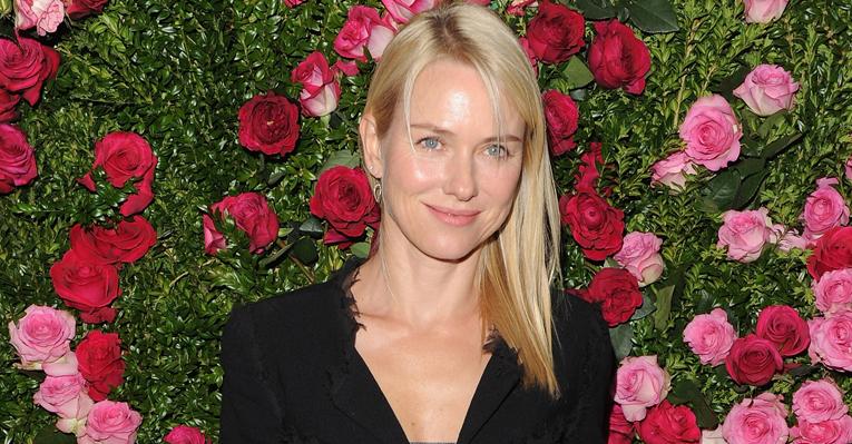 Mãe de dois meninos, Naomi Watts quer ter uma filha