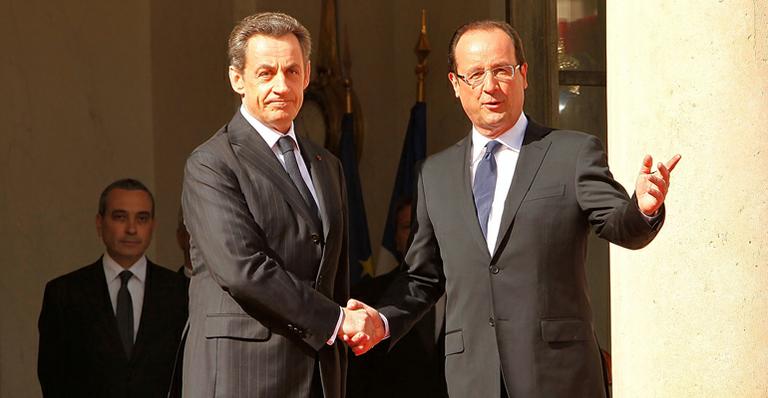 Em cerimônia tradicional, François Hollande é empossado como presidente da França