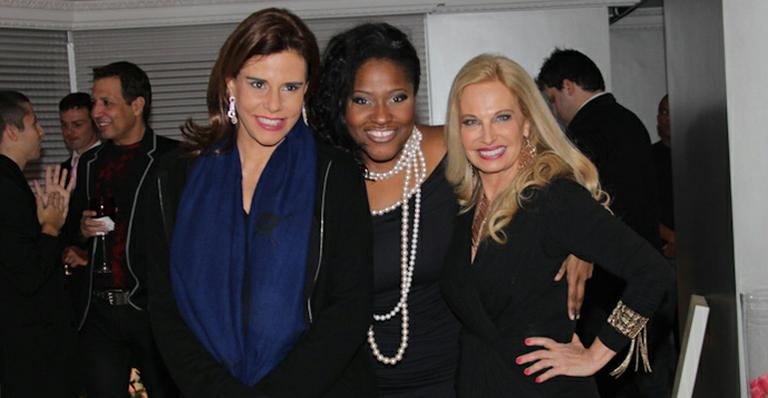 Brunete Fraccaroli reúne Narcisa Tamborindeguy e Vanessa Jackson em jantar