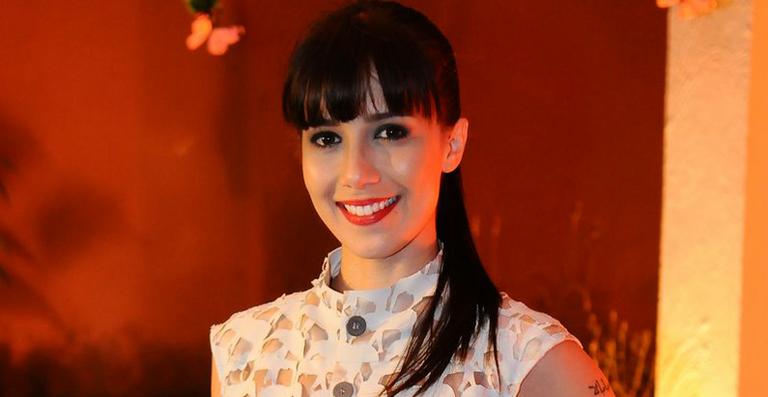 Marjorie Estiano se dedica à carreira de cantora e prepara novo disco