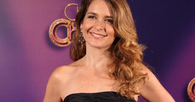 ‘Sou quase uma hippie’, diz Claudia Abreu sobre seu jeito de se vestir