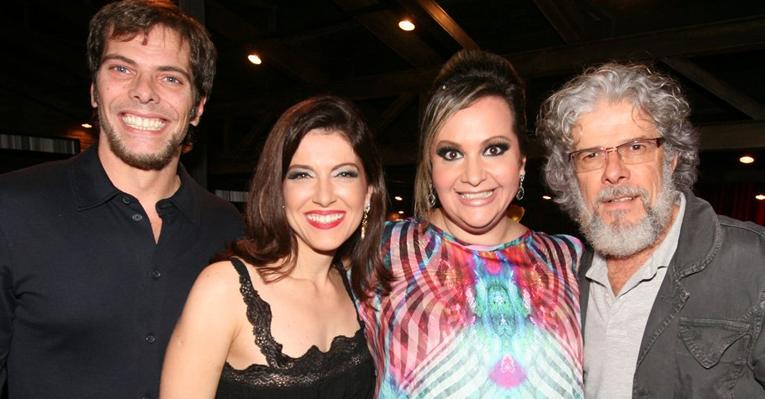 Gottsha recebe estrelas em show no Rio de Janeiro