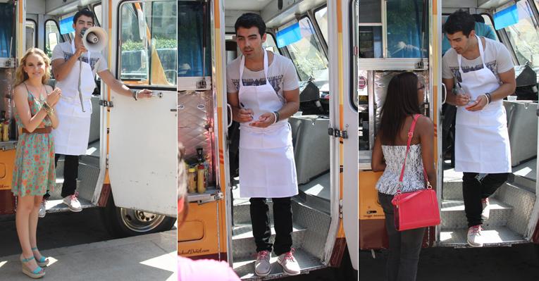 Joe Jonas participa de evento escolar nos Estados Unidos