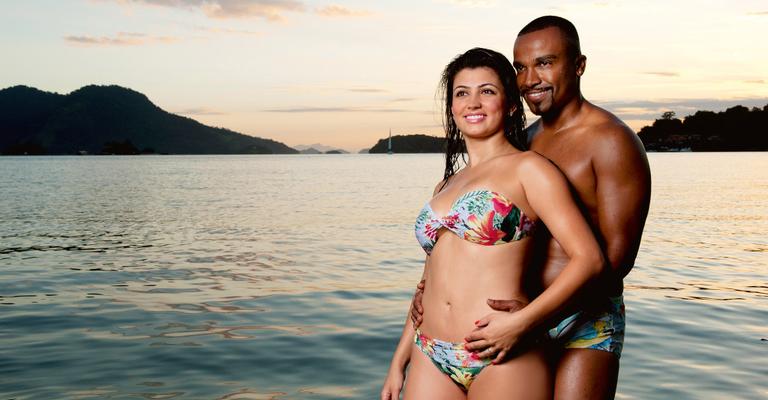 Alexandre Pires com apoio de Sara