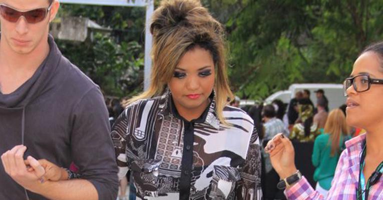 ‘Gosto do meu biotipo e não faço dieta’, diz a bem resolvida Gaby Amarantos
