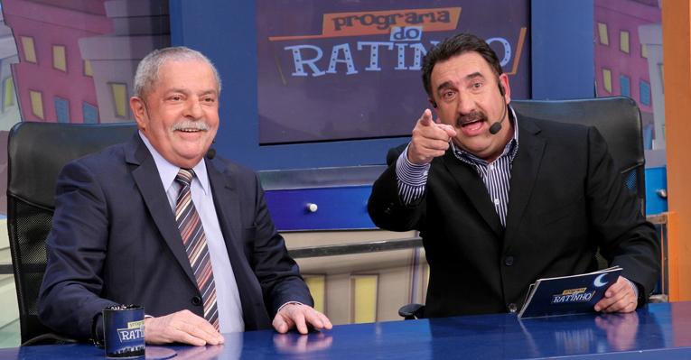 “Morreria se perdesse a voz”, diz Lula no ‘Programa do Ratinho’