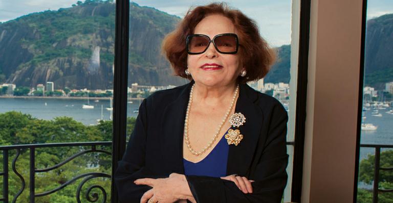 O DIA EM RESUMO: Aos 90 anos, Bibi Ferreira fará primeiro show internacional