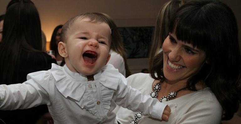 Os sorrisos de Malu: a filha fofa de Fernanda Pontes