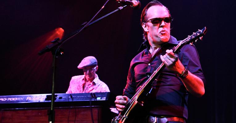 Joe Bonamassa faz show no Brasil