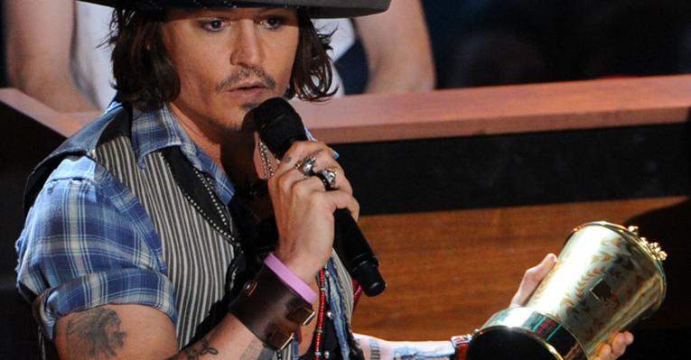 Johnny Depp recebe homenagem por conjunto da obra