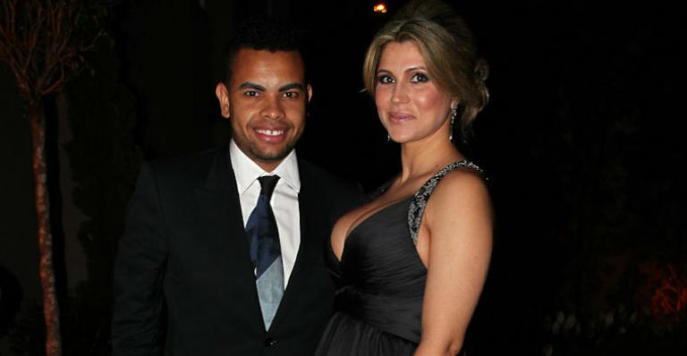Nascem as gêmeas de Dentinho e Dani Souza