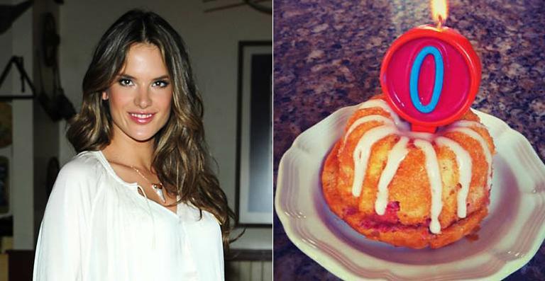 Alessandra Ambrosio festeja o 1º mês de vida de Noah