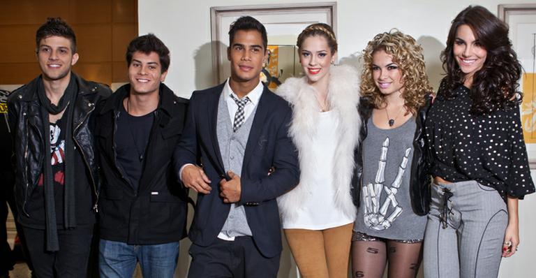 Arthur Aguiar e Lua Blanco falam sobre show dos Rebeldes: ‘Felicidade é ver os fãs nos acompanhando’