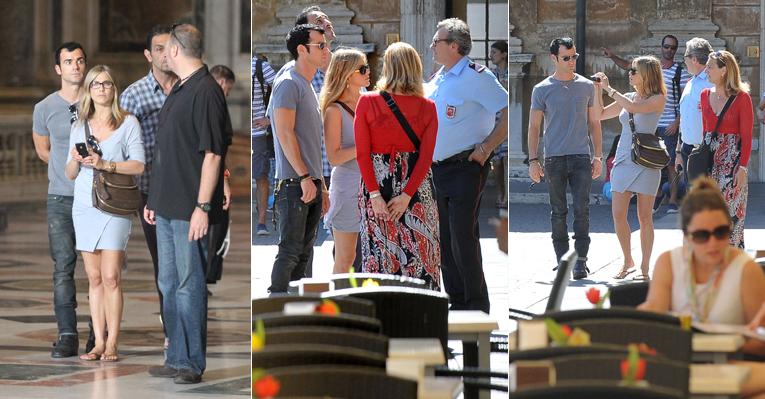 Jennifer Aniston e Justin Theroux fazem turismo em Roma