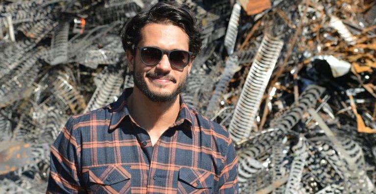 Raphael Viana sobre seu personagem em ‘Amor Eterno Amor’: ‘Está chegando meu grande momento na novela’