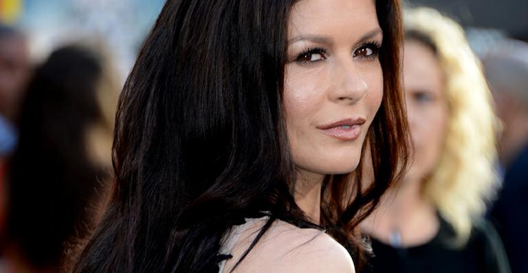 Catherine Zeta-Jones: feliz com volta às telonas