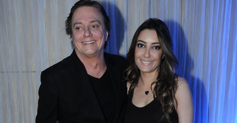 Fábio Jr. traz para São Paulo o show com participação da filha, Tainá Galvão
