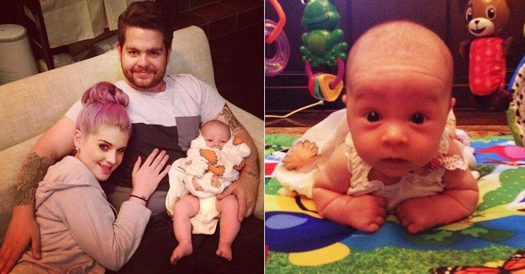 Kelly Osbourne apresenta a pequena Pearl, sua sobrinha