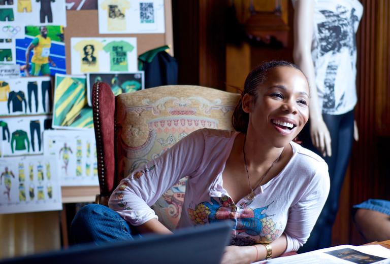 Filha de Bob Marley desenha uniformes dos atletas da equipe jamaicana