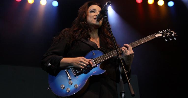 Ana Carolina lança DVD com show no Rio de Janeiro