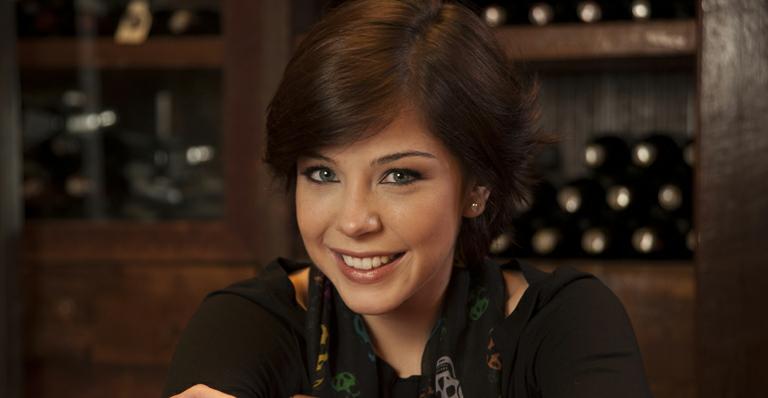 Bia Arantes vai fazer cinema quando terminar temporada de ‘Malhação’