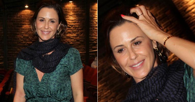 Guilhermina Guinle desfila aliança que ganhou do namorado