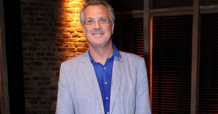 Bial anuncia que outro ex-BBB entrará na casa esta noite para substituir Bambam
